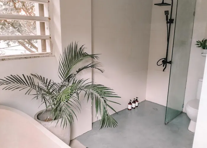 Tropical Hideaway Apartment *